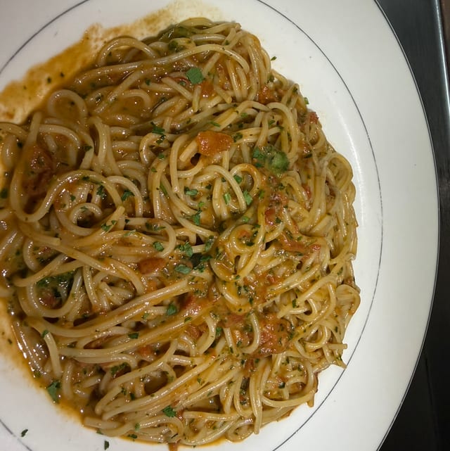 Spaghettini Pazza $23.
