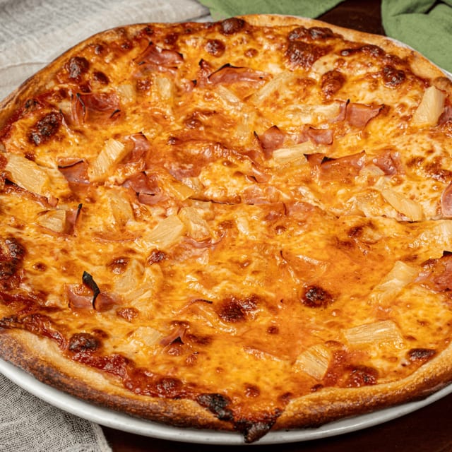 Hawaiian Pizza (Gluten Free Pizza Crust - 6 Slices 12").